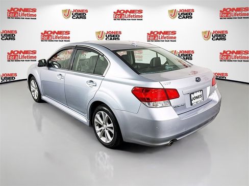 Used 2014 Subaru Legacy 2.5i Limited image 2