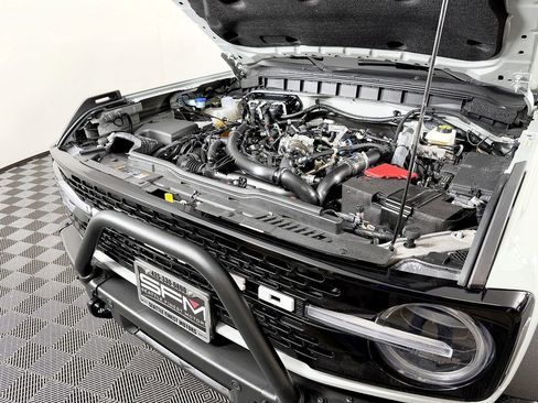 Used 2021 Ford Bronco Wildtrak AWD/4WD image 24