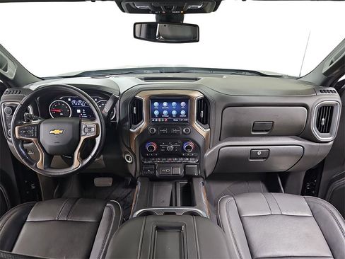 Used 2021 Chevrolet Silverado 1500 High Country image 15