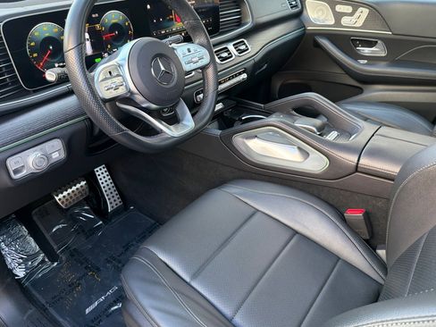 Used 2022 Mercedes-Benz GLS 450 4MATIC image 9