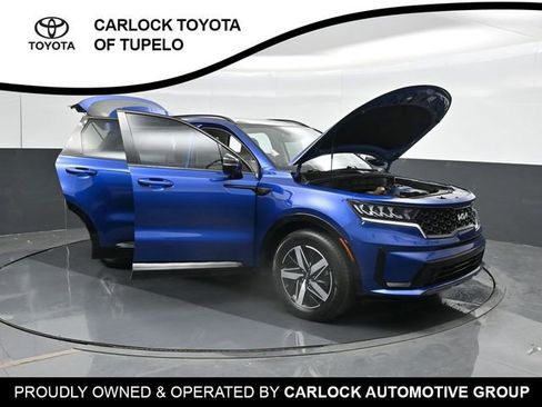 Used 2023 Kia Sorento S w/ Panoramic Sunroof Package FWD image 5