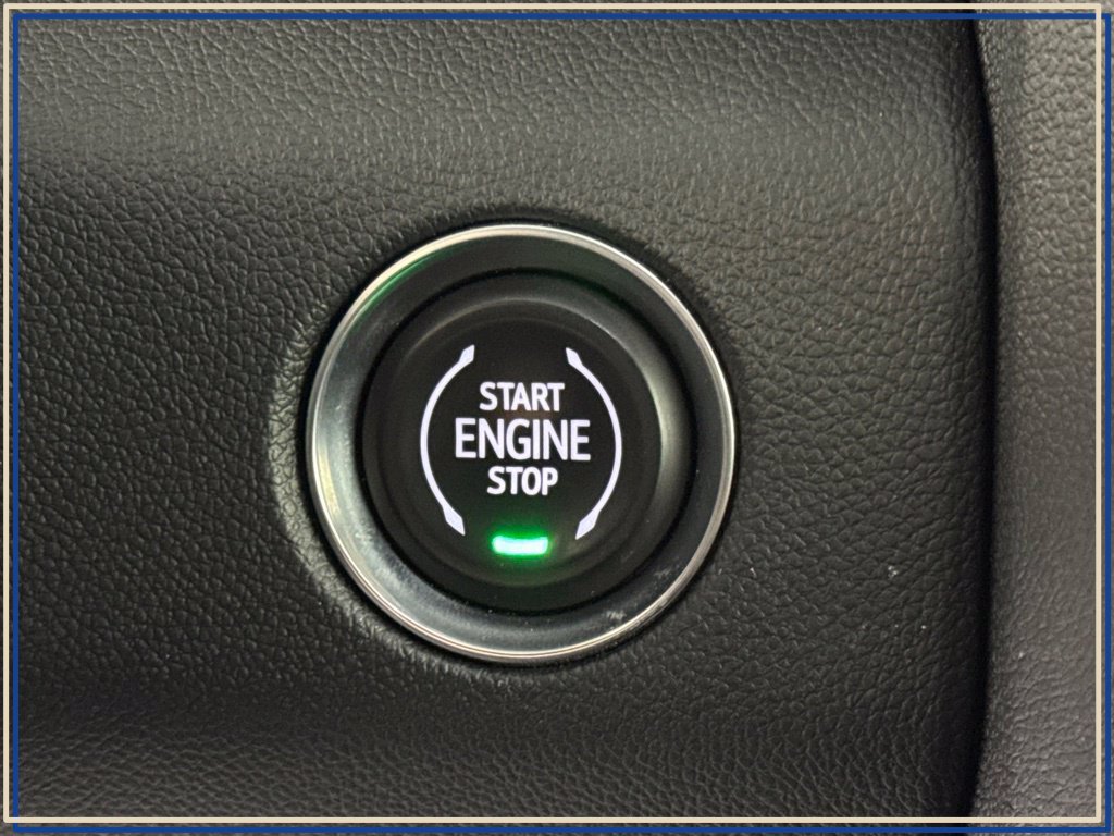 Certified 2026 GMC Acadia Elevation w/ Elevation Premium Package AWD/4WD image 24