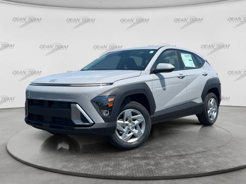 Certified 2026 Hyundai Kona SE AWD/4WD image 3