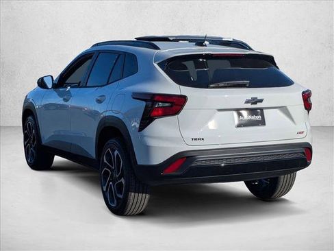New 2026 Chevrolet Trax RS FWD image 9