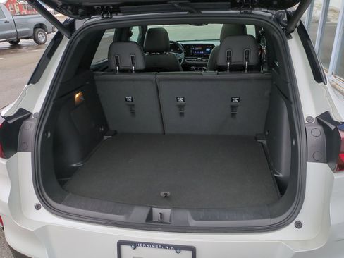 Certified 2025 Chevrolet TrailBlazer RS w/ Convenience Package image 26