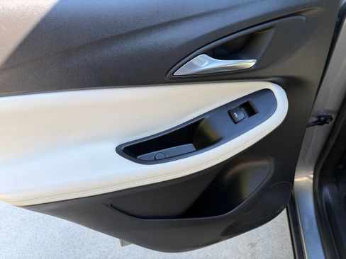 Used 2023 Buick Encore GX Preferred w/ Cold Weather Comfort Package FWD image 23