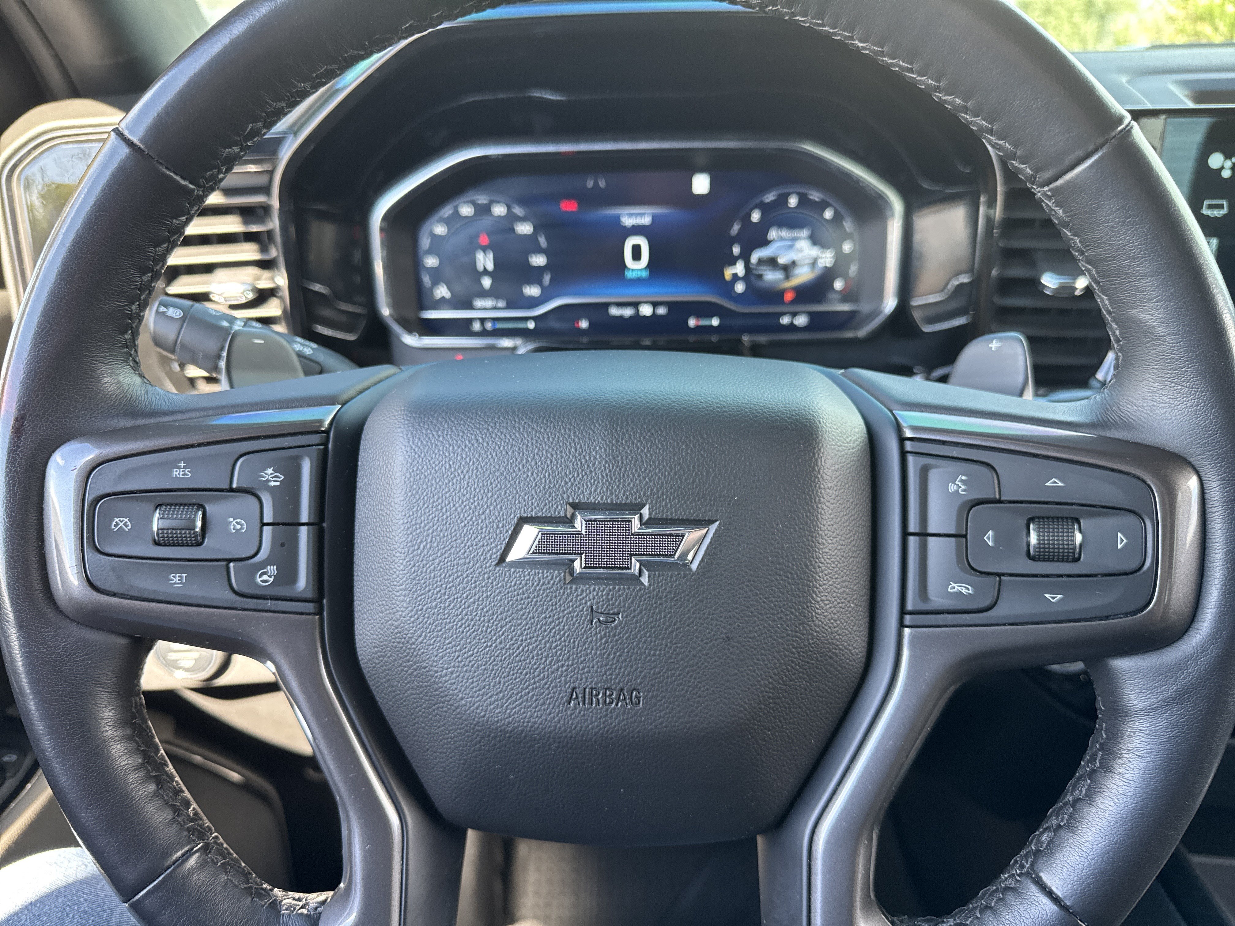Used 2023 Chevrolet Silverado 1500 ZR2 w/ Technology Package AWD/4WD image 25