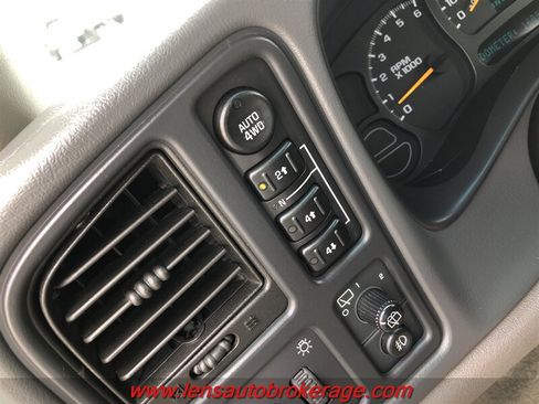 Used 2003 GMC Yukon XL SLT w/ 1SD Preferred Equipment Group AWD/4WD image 18
