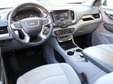 Used 2024 GMC Terrain SLE image 4