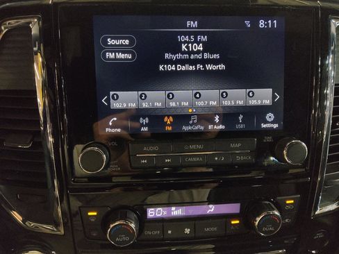 Used 2021 Nissan Titan Platinum Reserve w/ Moonroof Package image 25