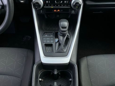 Used 2025 Toyota RAV4 XLE image 15