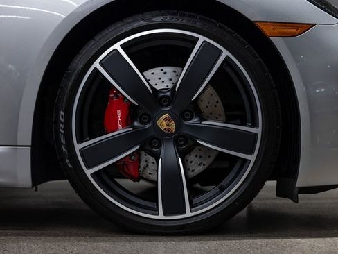 Used 2024 Porsche 718 Cayman GT4 image 15