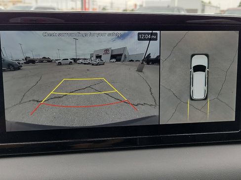 Used 2025 Hyundai Palisade SEL FWD image 14