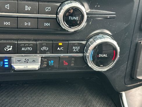 Used 2023 Ford F150 Raptor w/ Raptor Carbon Fiber Package image 30