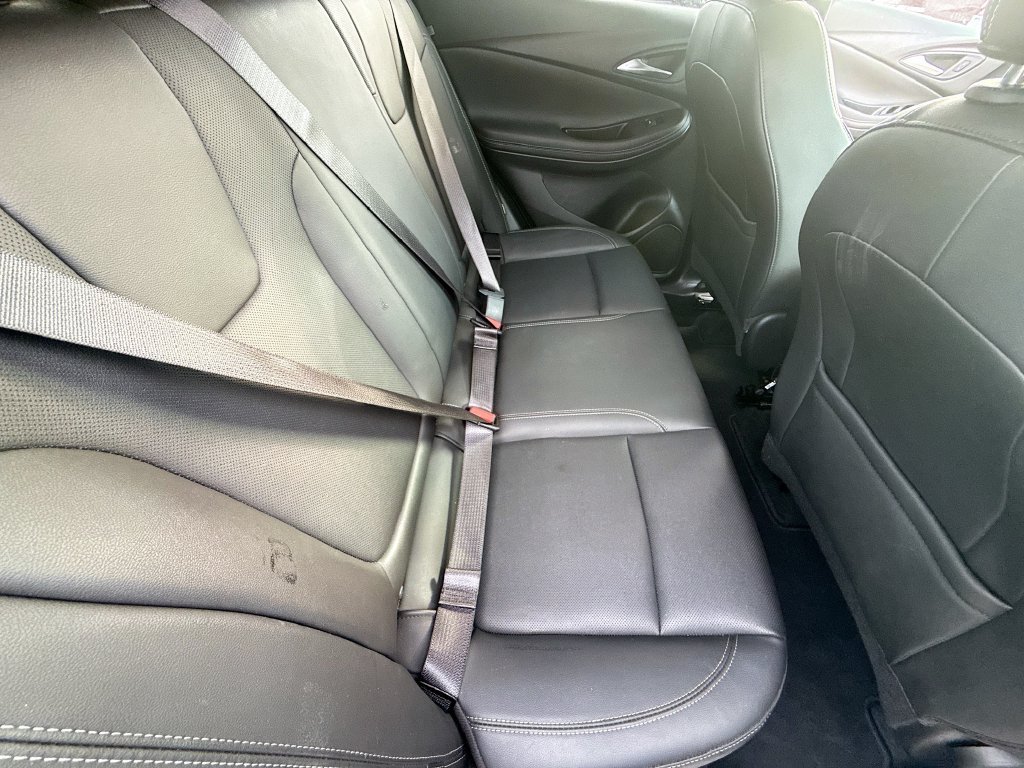 Used 2024 Buick Encore GX Sport Touring FWD image 25
