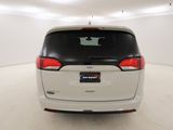Used 2017 Chrysler Pacifica Touring Plus image 4