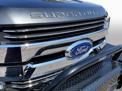 Used 2019 Ford F350 Lariat w/ Lariat Ultimate Package AWD/4WD image 30
