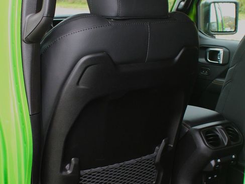 New 2026 Jeep Wrangler Unlimited Sahara w/ Technology Group image 20