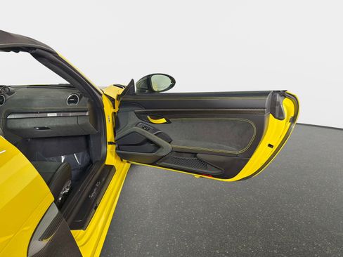 Used 2024 Porsche 718 Boxster Spyder RS w/ Weissach Package image 27