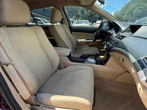 Used 2011 Honda Accord LX image 18