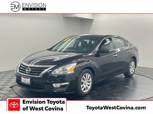 Used 2015 Nissan Altima 2.5 S w/ Power Driver Seat Package FWD image 1