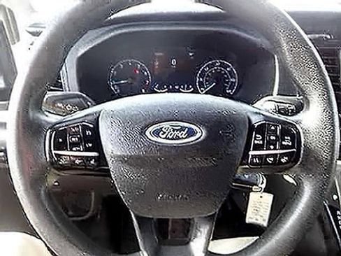 Used 2023 Ford Transit 250 148 High Roof RWD image 12