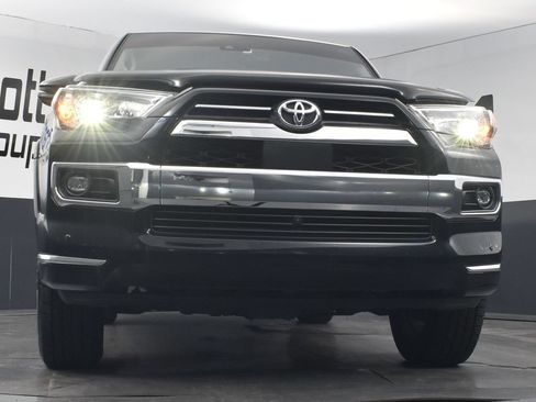 Used 2022 Toyota 4Runner Limited AWD/4WD image 24