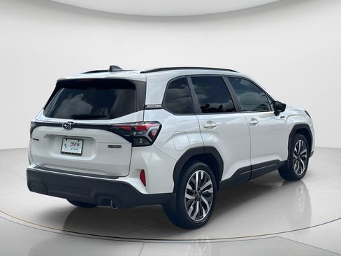 Used 2025 Subaru Forester Touring w/ Touring Package AWD/4WD image 5