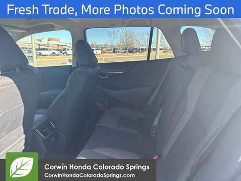 Used 2025 Subaru Outback Onyx Edition image 9