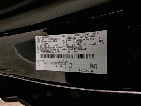 Certified 2022 Ford F450 Lariat w/ Lariat Ultimate Package AWD/4WD image 32