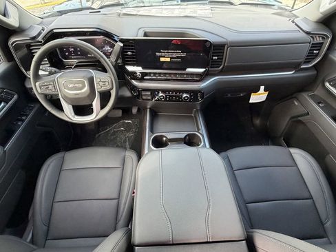 New 2026 GMC Sierra 2500 SLT w/ SLT Premium Package AWD/4WD image 12
