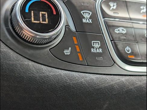 Used 2024 Chevrolet Malibu LT FWD image 18