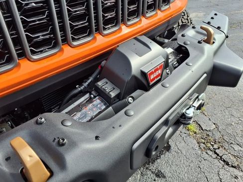 New 2025 Jeep Wrangler Unlimited Rubicon 392 image 21