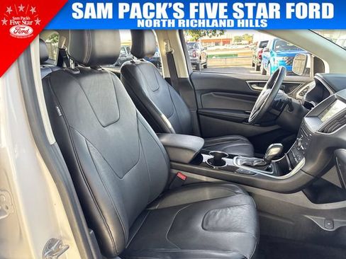 Used 2016 Ford Edge Titanium w/ Equipment Group 302A FWD image 34