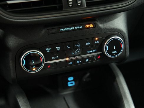 Used 2023 Ford Escape Active w/ Cold Weather Package FWD image 48