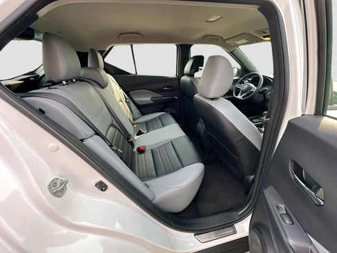 Used 2024 Nissan Kicks SR w/ SR Premium Package image 25