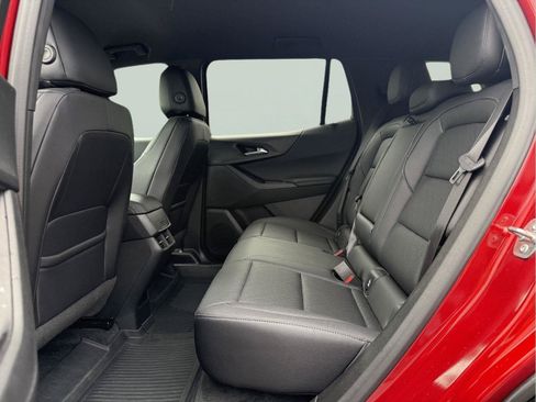 Used 2026 Chevrolet Equinox LT w/ Convenience Package II AWD/4WD image 18
