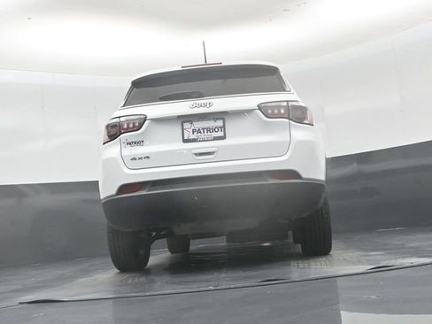Used 2025 Jeep Compass Sport AWD/4WD image 42