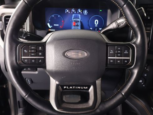 Used 2024 Ford F250 Platinum AWD/4WD image 3