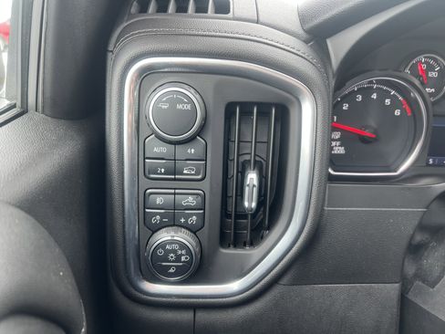 Certified 2021 Chevrolet Silverado 1500 RST w/ Convenience Package II image 18