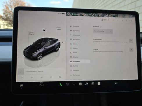 Used 2023 Tesla Model Y 2WD image 53