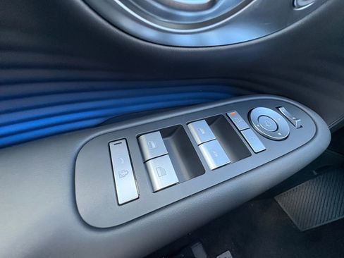 New 2026 Hyundai Ioniq 9 Limited image 16