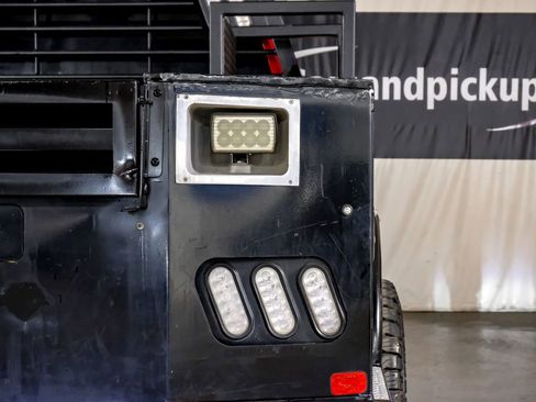 Used 2020 Ford F350 XLT w/ XLT Value Package image 40