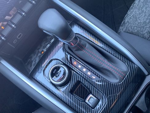 Certified 2024 Chevrolet Colorado Z71 w/ Z71 Convenience Package 2 image 37