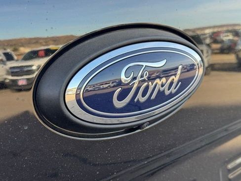 New 2025 Ford Ranger Lariat w/ FX4 Off-Road Package image 18