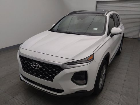 Used 2019 Hyundai Santa Fe Limited image 15