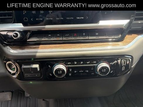 Used 2024 GMC Sierra 1500 Elevation w/ LPO, Elevation Black Package AWD/4WD image 23