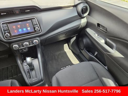 Used 2023 Nissan Kicks S FWD image 16