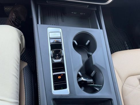 Certified 2026 Volkswagen Atlas Cross Sport SE AWD/4WD image 19