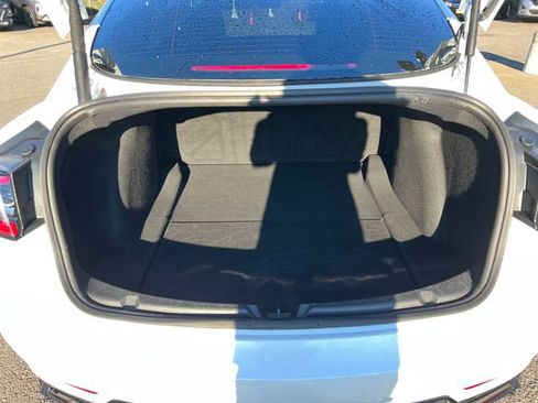 Used 2023 Tesla Model 3 Standard Range image 14